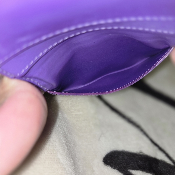 💯 Authentic Louis VuittonVernis Cardholder (Purple) - Picture 5 of 9